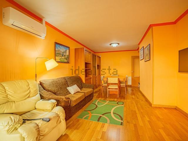 Casa en venta en Domeny, Gironès
