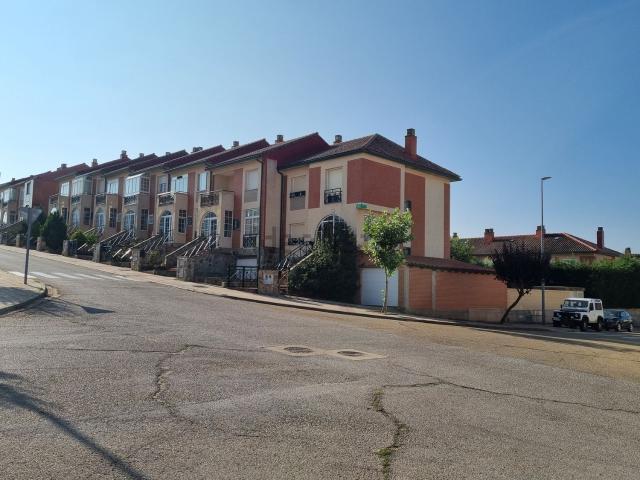 Casa en venta en Golmayo, Urbanización Las Camaretas de Golmayo