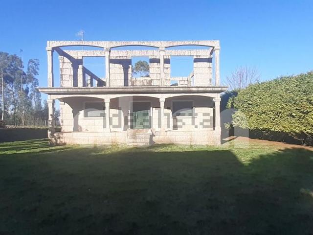 Casa en venta en Morgadáns, Vigo