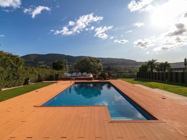 Casa en venta en O Lousado, Vigo