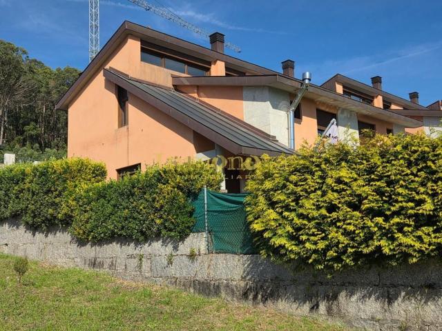 Casa en venta en Vilaza, Gondomar