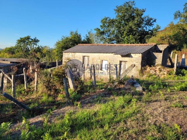 Casa en venta en Mañufe, Gondomar