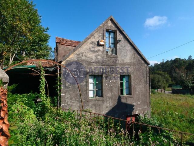Casa en venta en Gondomar, A Bastida