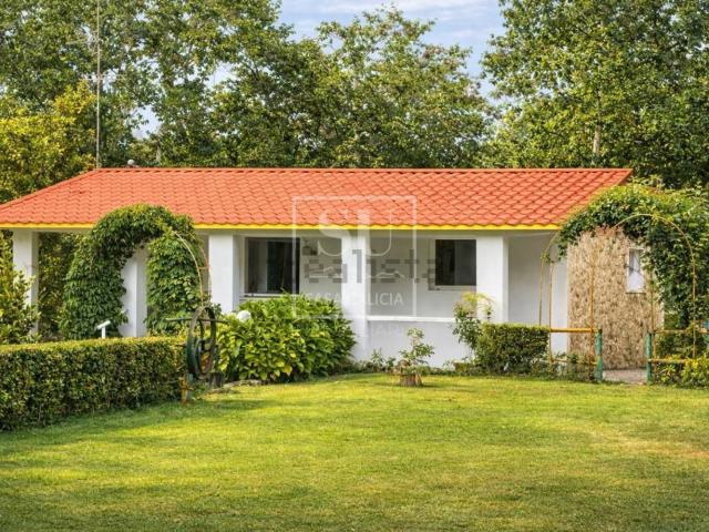 Casa en venta en Donas, Vigo