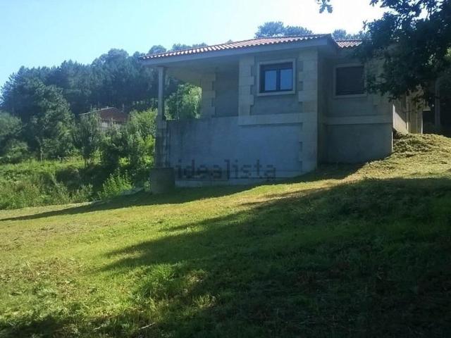 Casa en venta en Guntín, Gondomar