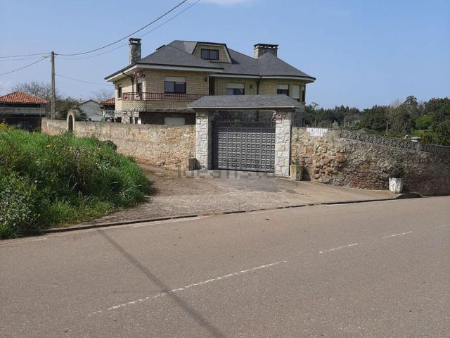 Casa en venta en Gozón, Barreo
