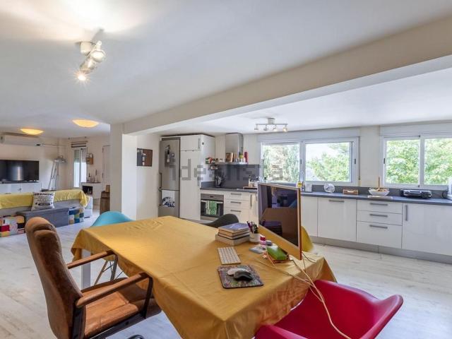 Casa en venta en Cenes De La Vega, Granada