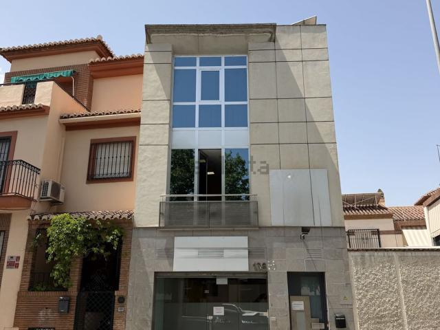 Casa en venta en Genil, Comarca de la Vega de Granada