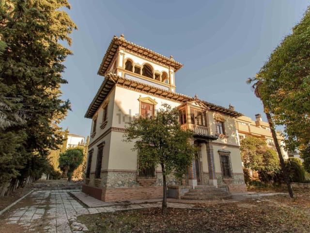 Casa en venta en Granada, Cervantes