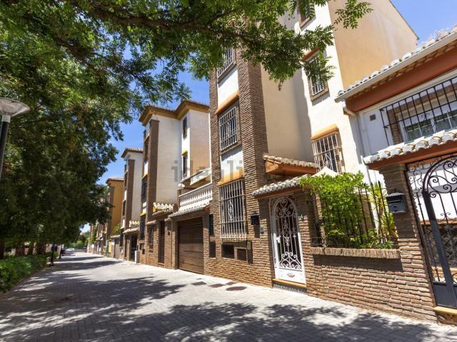 Casa en venta en Genil, Comarca de la Vega de Granada