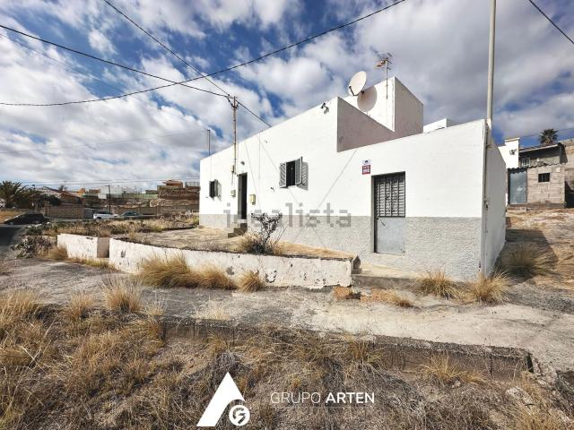 Casa en venta en El Salto, Granadilla de Abona