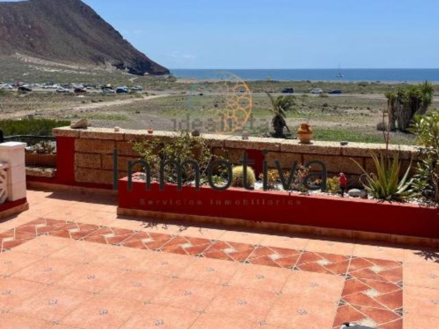 Casa en venta en El Cabezo, Granadilla de Abona