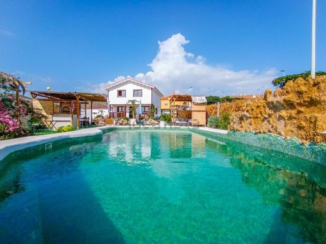 Casa en venta en Los Cardones, Granadilla de Abona