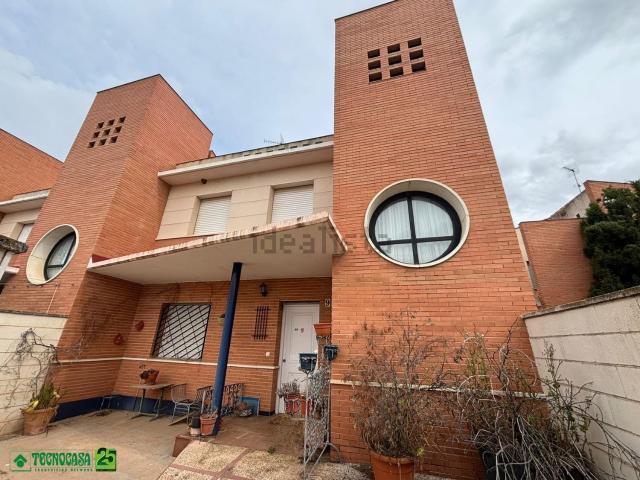 Casa en venta en Granátula De Calatrava, Castilla-La Mancha