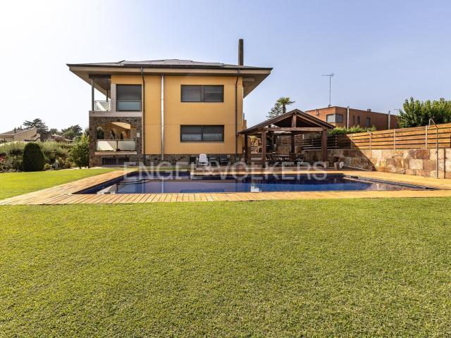 Casa en venta en Centre, Vallès Oriental