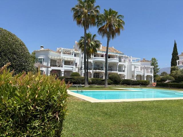 Casa en alquiler en Urbanización Márquez de Atalaya, Costa del Sol Occidental
