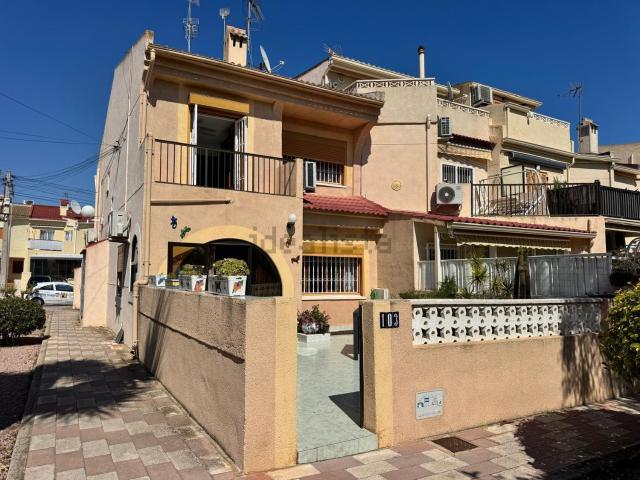 Casa en venta en Costa Bella, el Baix Segura / La Vega Baja