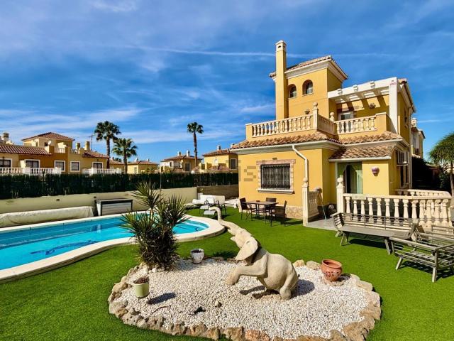 Casa en venta en Urbanització El Ras, el Baix Segura / La Vega Baja