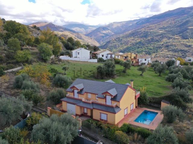 Casa en venta en Güejar Sierra, Granada
