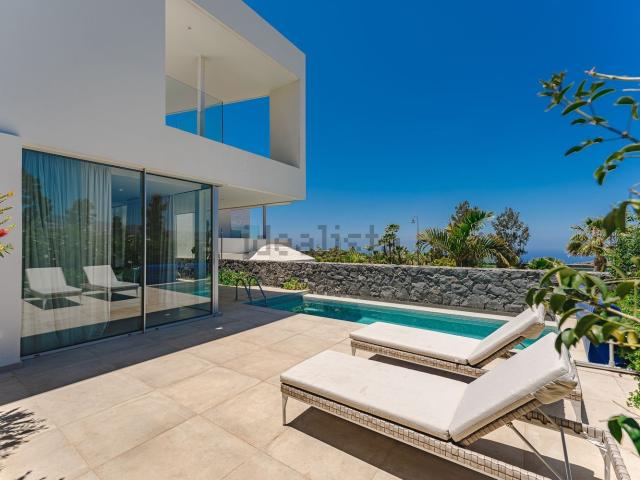 Casa en venta en Tenerife, Abama