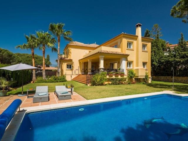 Casa en venta en Elviria, Costa del Sol Occidental