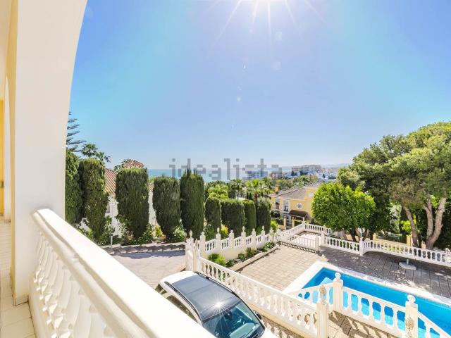 Casa en venta en Torrequebrada, Costa del Sol Occidental