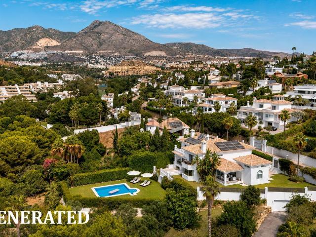 Casa en venta en Torrequebrada, Costa del Sol Occidental