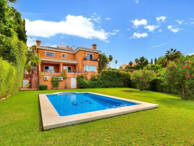 Casa en venta en Torrequebrada, Costa del Sol Occidental