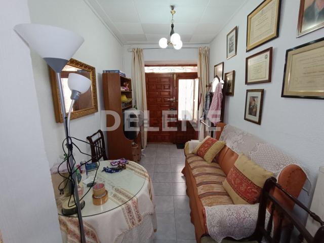 Casa en venta en Barrio del Pino, Hellín