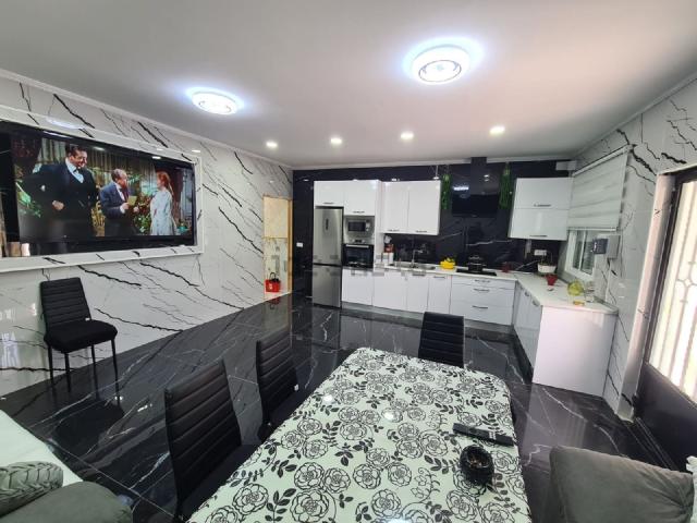 Casa en venta en Hervás, Extremadura
