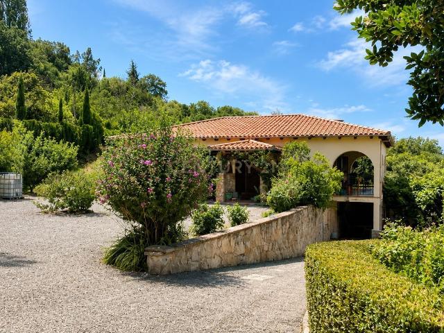 Casa en venta en Hervás, Extremadura