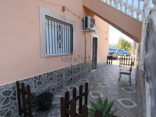 Casa en alquiler en el Vinalopó Mitjà / El Vinalopó Medio, Valencia