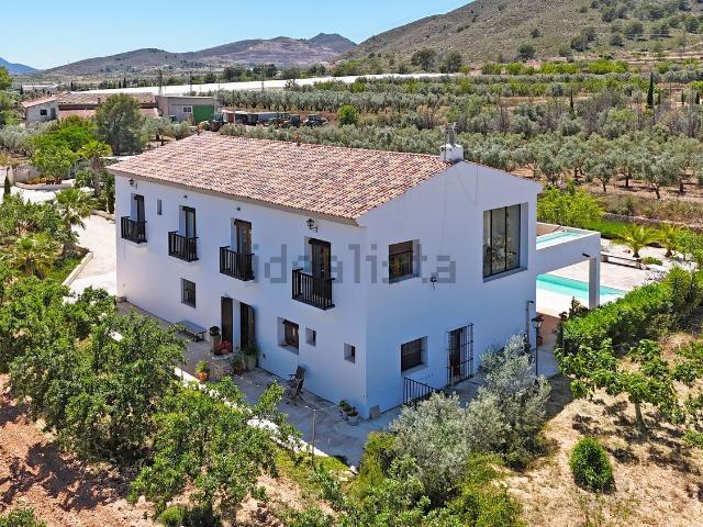 Casa en venta en la Canalosa, el Vinalopó Mitjà / El Vinalopó Medio