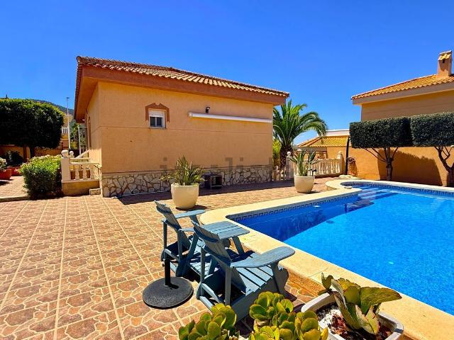 Casa en venta en Urbanización La Montañosa, el Vinalopó Mitjà / El Vinalopó Medio