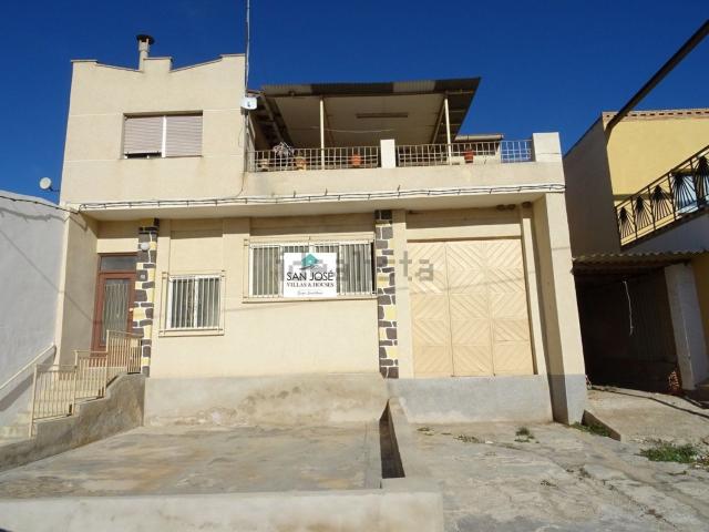 Casa en venta en el Vinalopó Mitjà / El Vinalopó Medio, Valencia