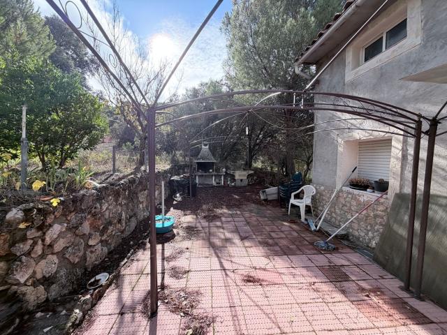Casa en venta en Hontoba, Castilla-La Mancha