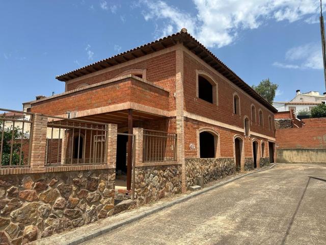 Casa en venta en Horcajo De Los Montes, Castilla-La Mancha