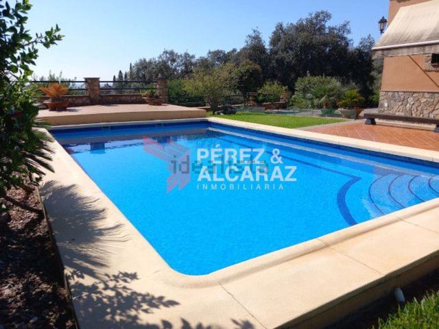 Casa en venta en Hornachuelos, Urbanización Dehesa Vieja