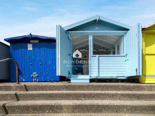 Cottage for sale in Frinton and Walton, Dale Hill