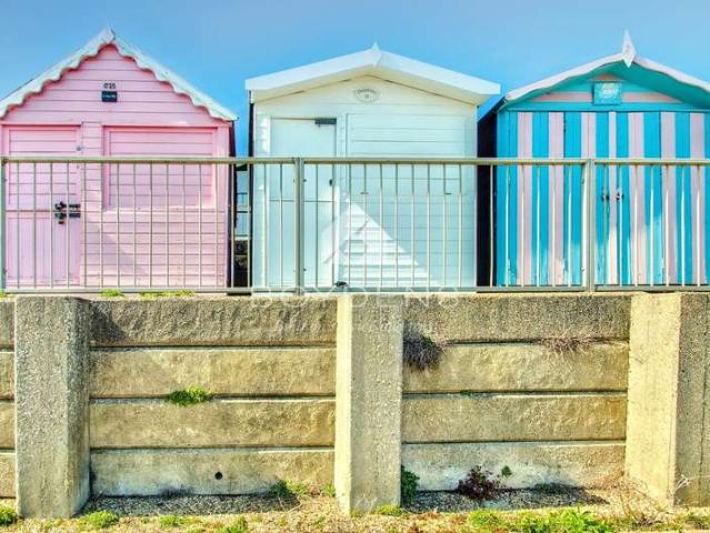 Cottage for sale in Frinton and Walton, Dale Hill