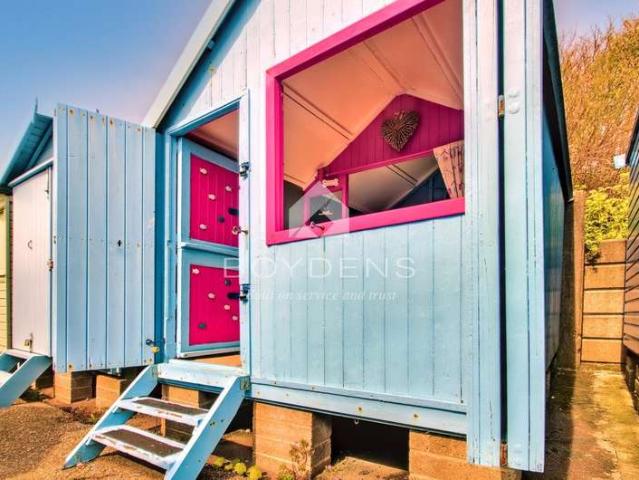 Cottage for sale in Frinton and Walton, Dale Hill