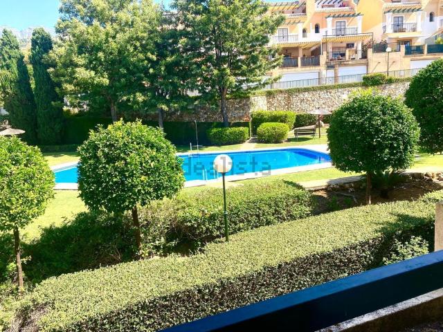 Casa en venta en Sierramar, Costa del Sol Occidental