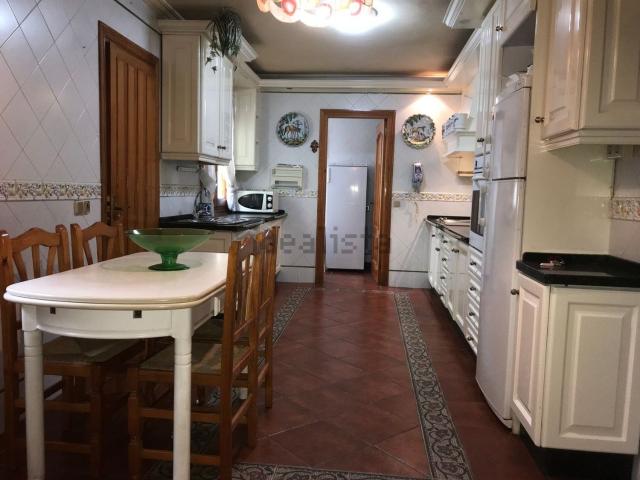 Casa en venta en Estebuna, Costa del Sol Occidental
