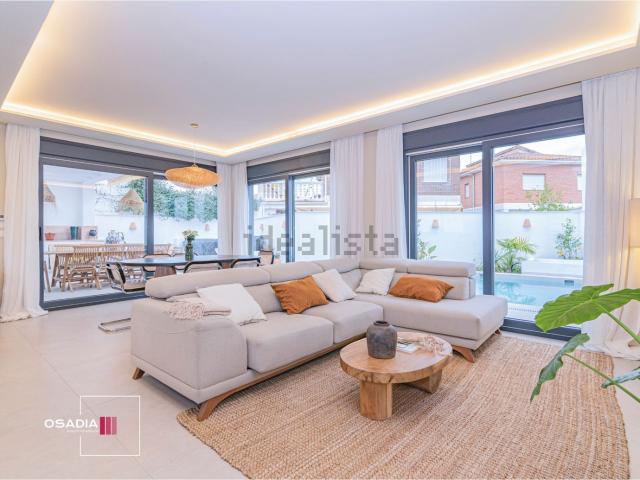 Casa en venta en Huétor Vega, Los Corteses