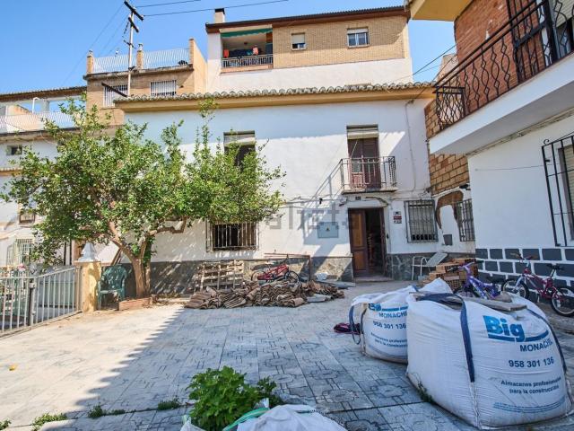 Casa en venta en Huétor Vega, Los Corteses