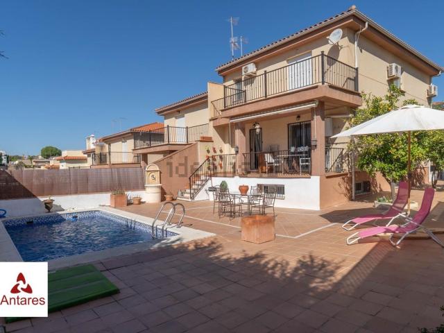 Casa en venta en Huétor Vega, Los Rebites