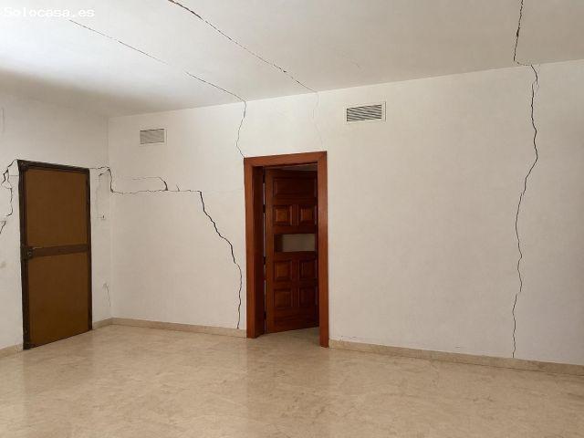 Casa en venta en Sanlúcar La Mayor, Andalucía