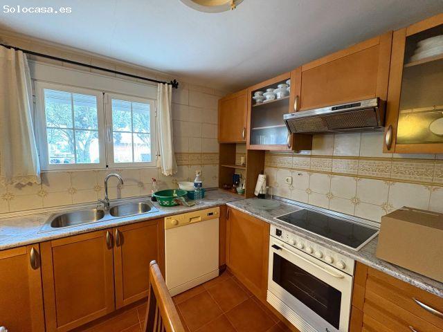Casa en venta en Fuentenovilla, Urbanización Las Fuentes