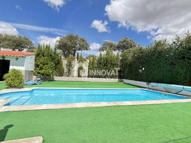 Chalet en venta en Cardiel De Los Montes, Castilla-La Mancha
