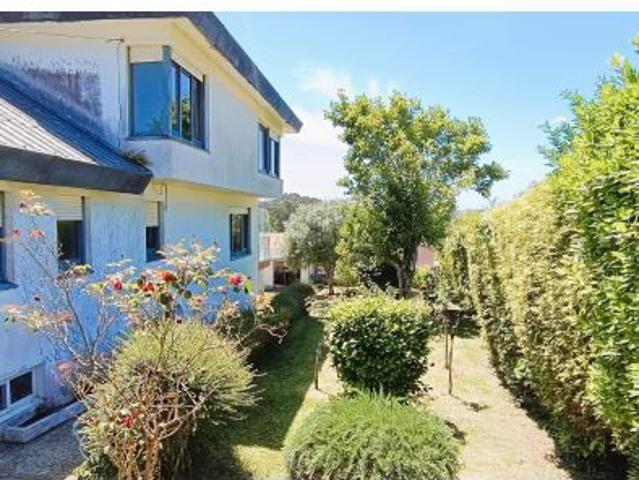 Casa en venta en Oleiros, A Coruña